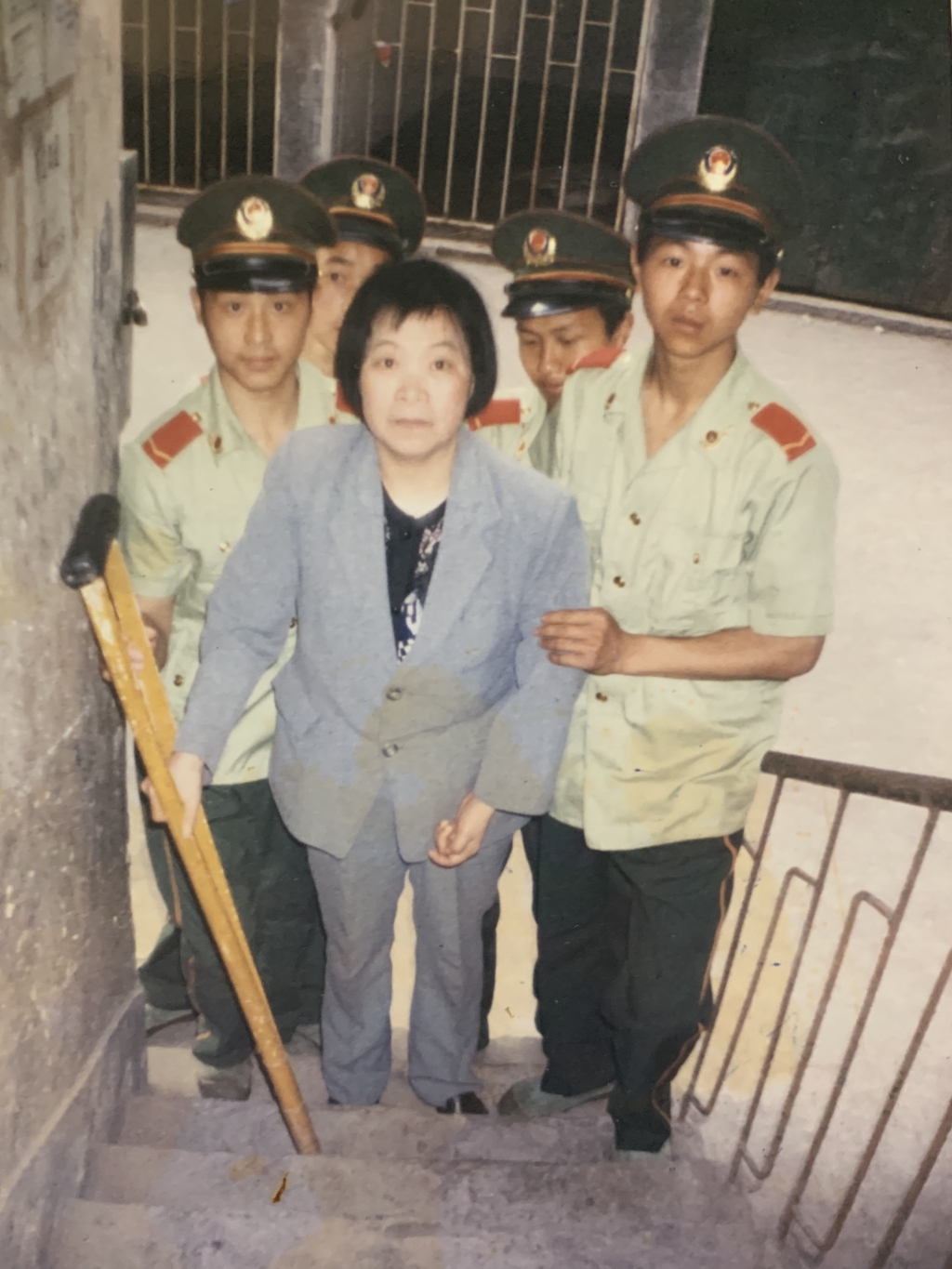 2002꣬жӹٱĩʱ俴䡣侯ܶӹͼ_