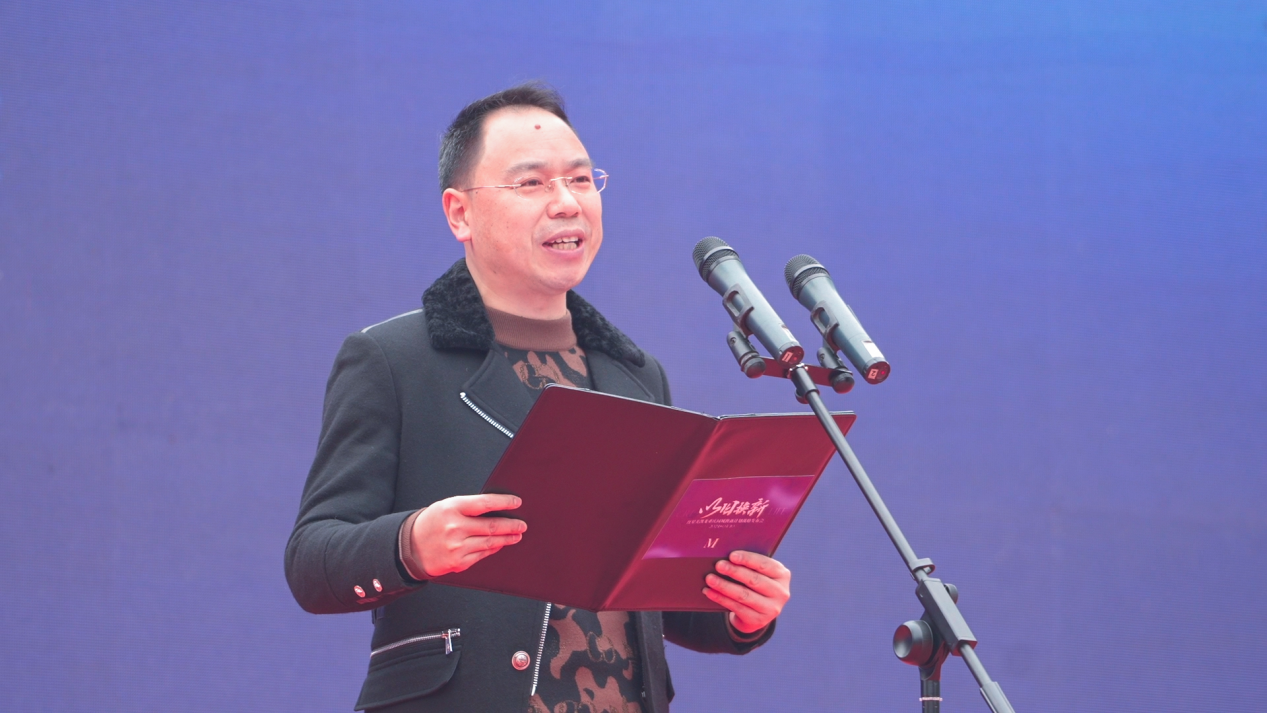 重庆市定制家居协会秘书长袁建明讲到,家居行业的"以旧换新"需要产